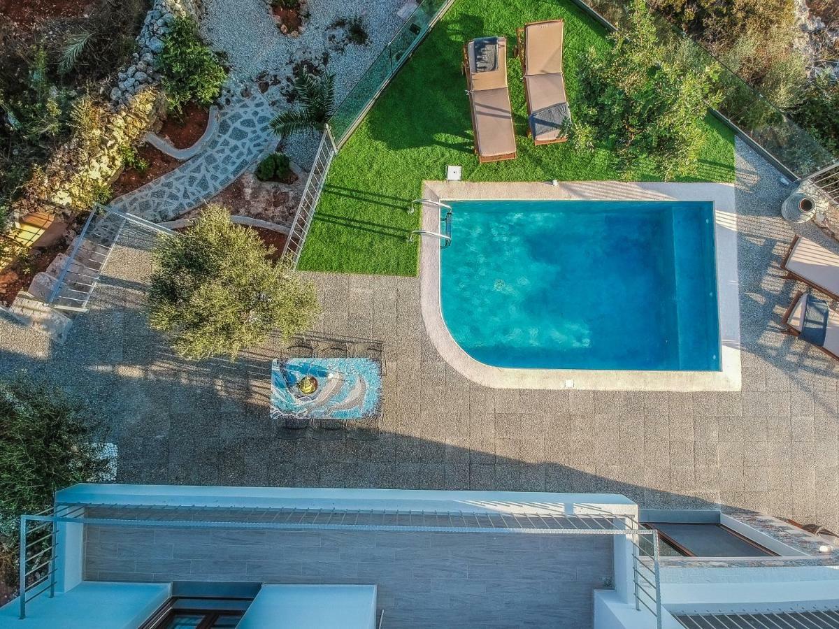 Istros Villas - With Pools, Bbq & Heated Spa Whirlpools, By Thinkvilla Korakiai Ngoại thất bức ảnh